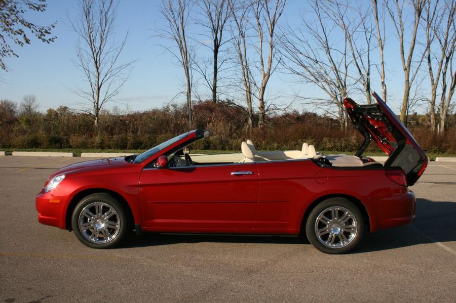  Chrysler Sebring Limited Convertible 2008 года  (фото 3 из 27)